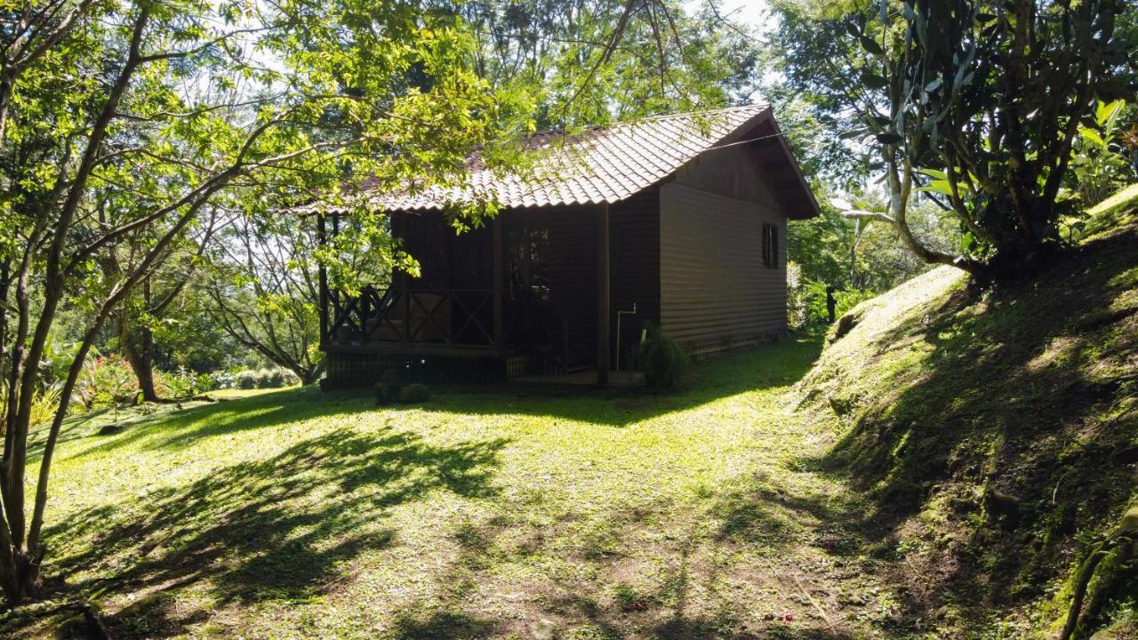 Hospedaje La Naciente Turrialba Bagian luar foto