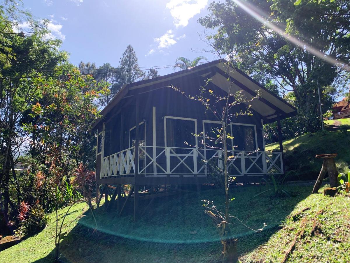 Hospedaje La Naciente Turrialba Bagian luar foto