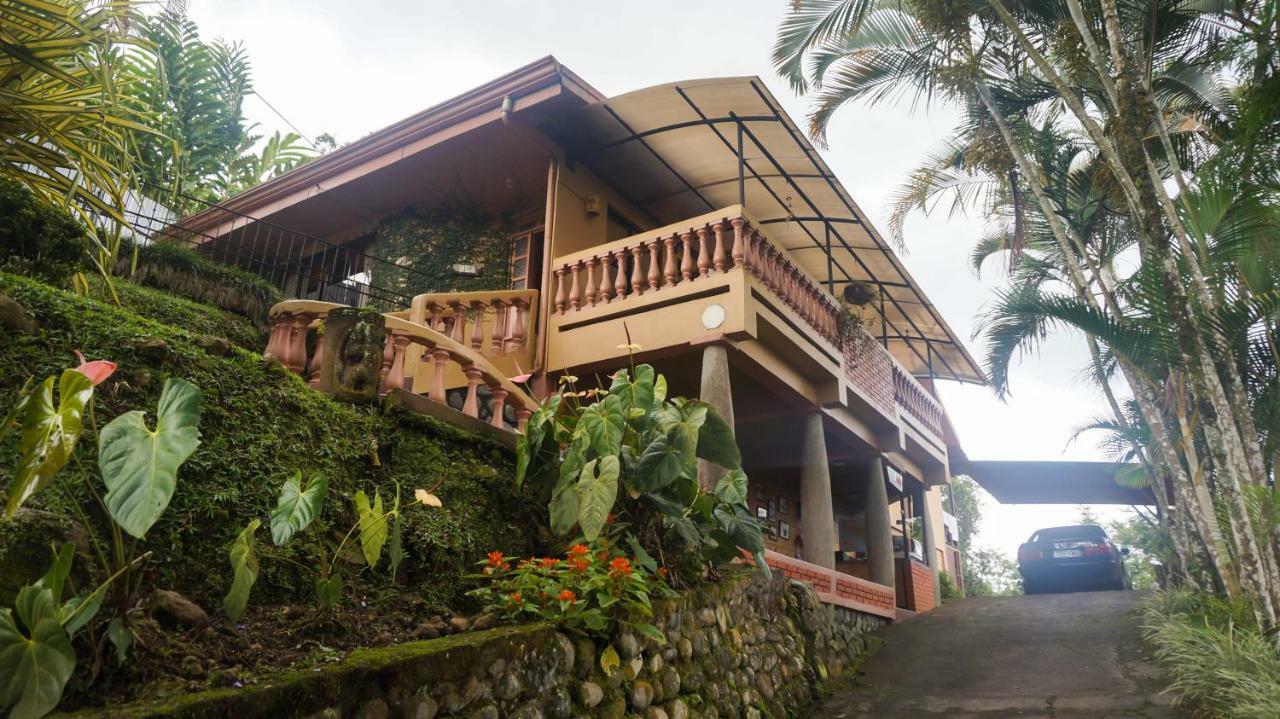 Hospedaje La Naciente Turrialba Bagian luar foto