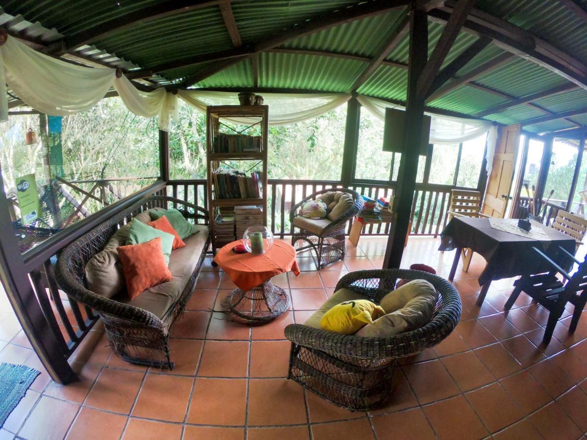 Hospedaje La Naciente Turrialba Bagian luar foto